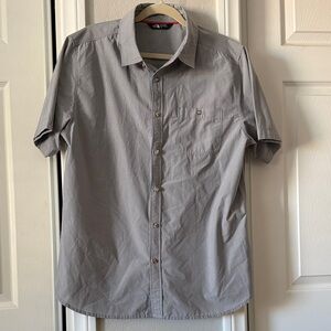 The North Face Men's Casual Gray Button Down Shirt